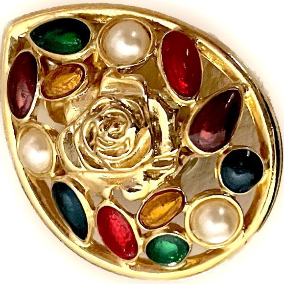 Vintage Metal Rose Jewel Tone Enamel Pearl Goldtone Teardrop Clip Earrings - Picture 2 of 4